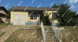 Gordon Ave, Fort Worth, TX 76110