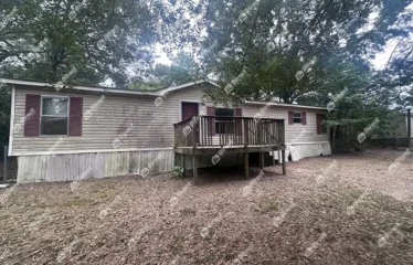 **2 Stagecoach Dr, Phenix City, AL 36869