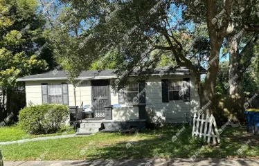 W 41st St, Jacksonville, FL 32209