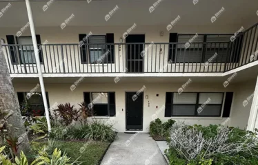 FAIRWAY BEND LN, SARASOTA, FL 34243