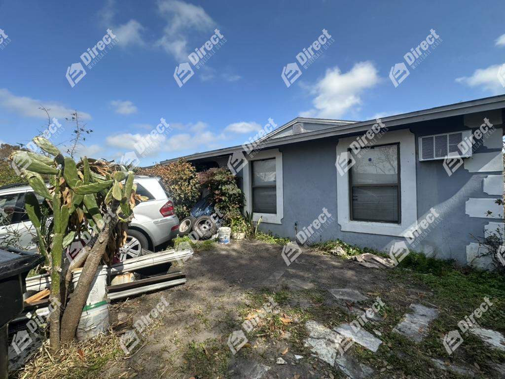 Flores Ct, Orlando FL 32811